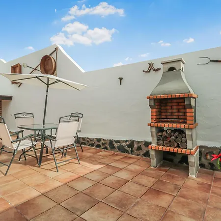 Дом отдыха Lanzarote Bbq & Terrace Escape